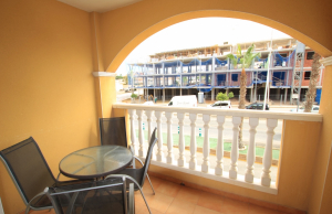 49160_fabulous_2_bedroom_duplex_style_townhouse_village_setting_071025183333_img_8260