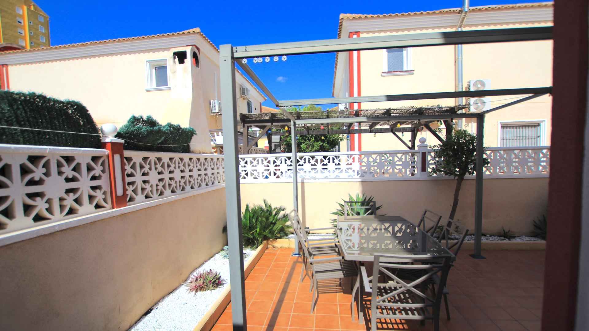 49173_stylish_3_bed_semi_detached_villa_walking_distance_to_the_beach_151025082522_img_8864