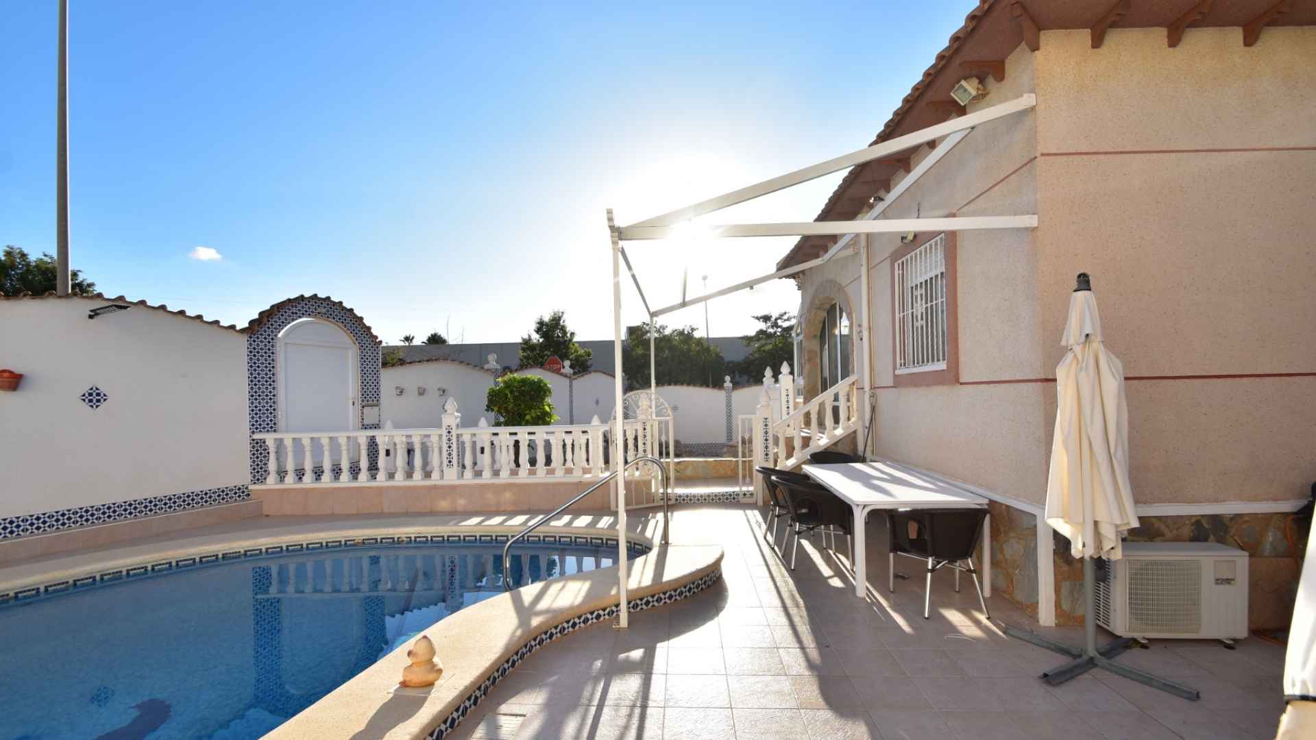 o_1j97l9tac1quk1jimrbq1sl21b52a