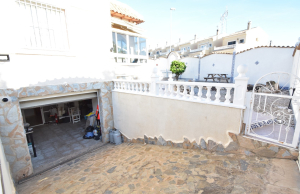 o_1j97l9tad1ech1a0i1tdgge12l22e