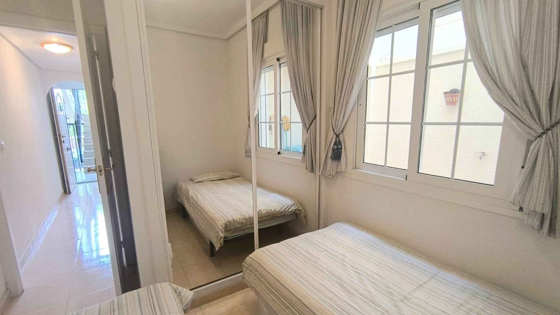 re-sale-apartment-las-heredades_85085_xl