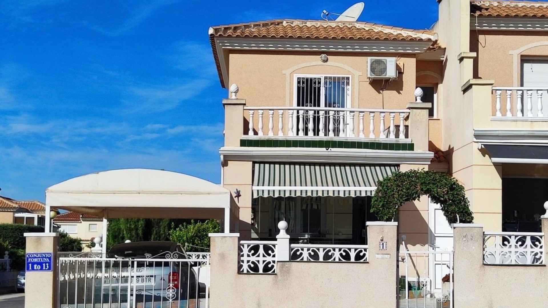 re-sale-semi-detached-villa-ciudad-quesada_85837_xl