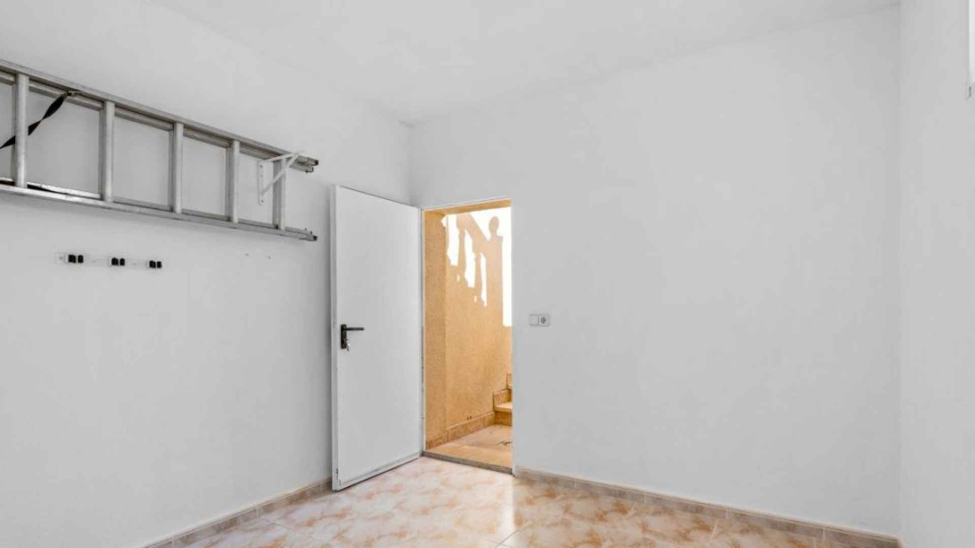 frontpic102-be707-1024x768