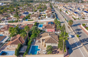 frontpic139-be707-1024x720