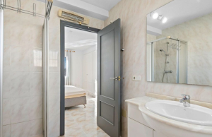 frontpic47-be707-1024x768