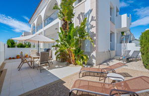 e8d1377b-f4c8-487f-aeb5-b822d8692a9d