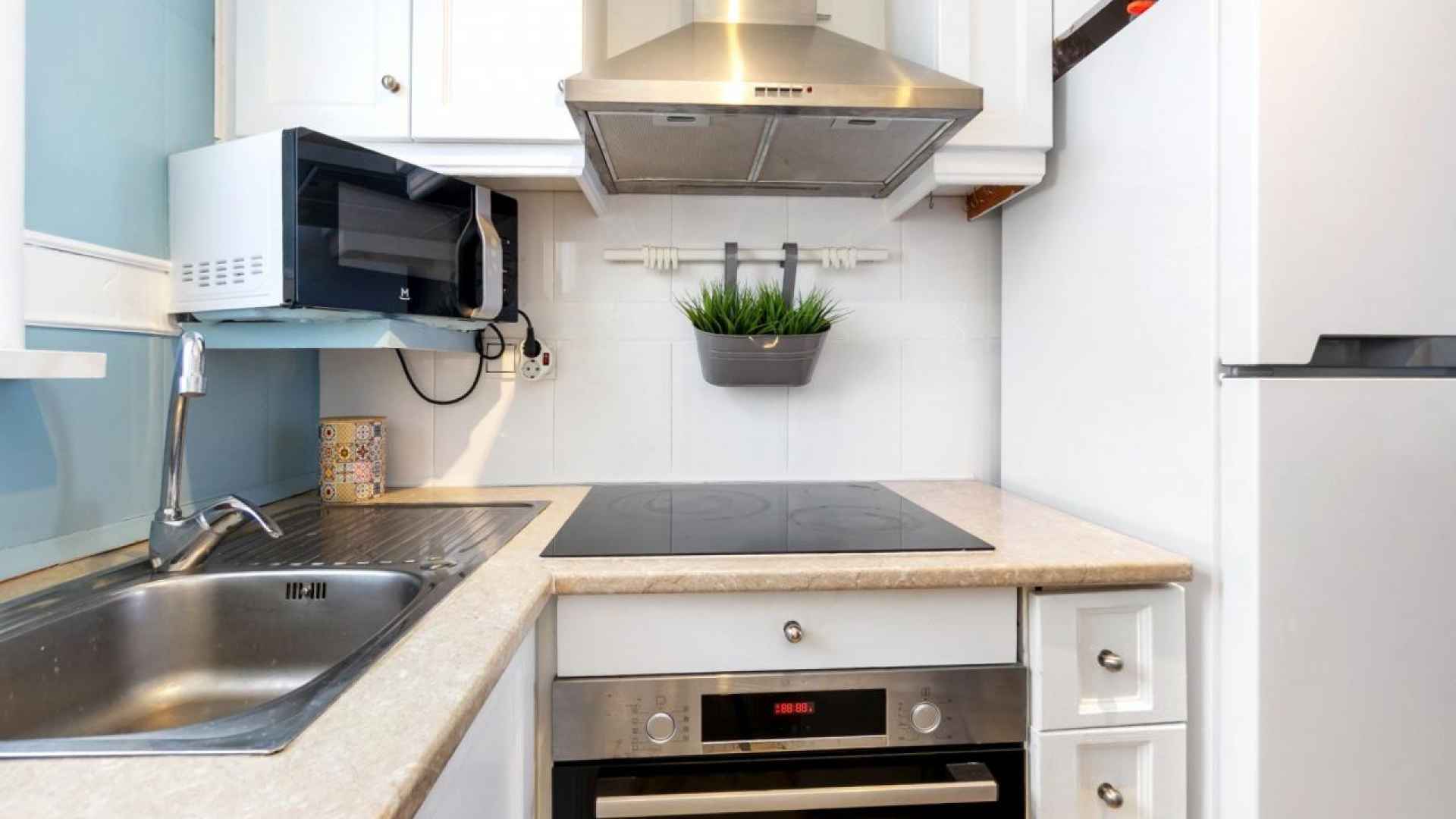 resale-upper-floor-torrevieja-pueblo-centro_165410_xl