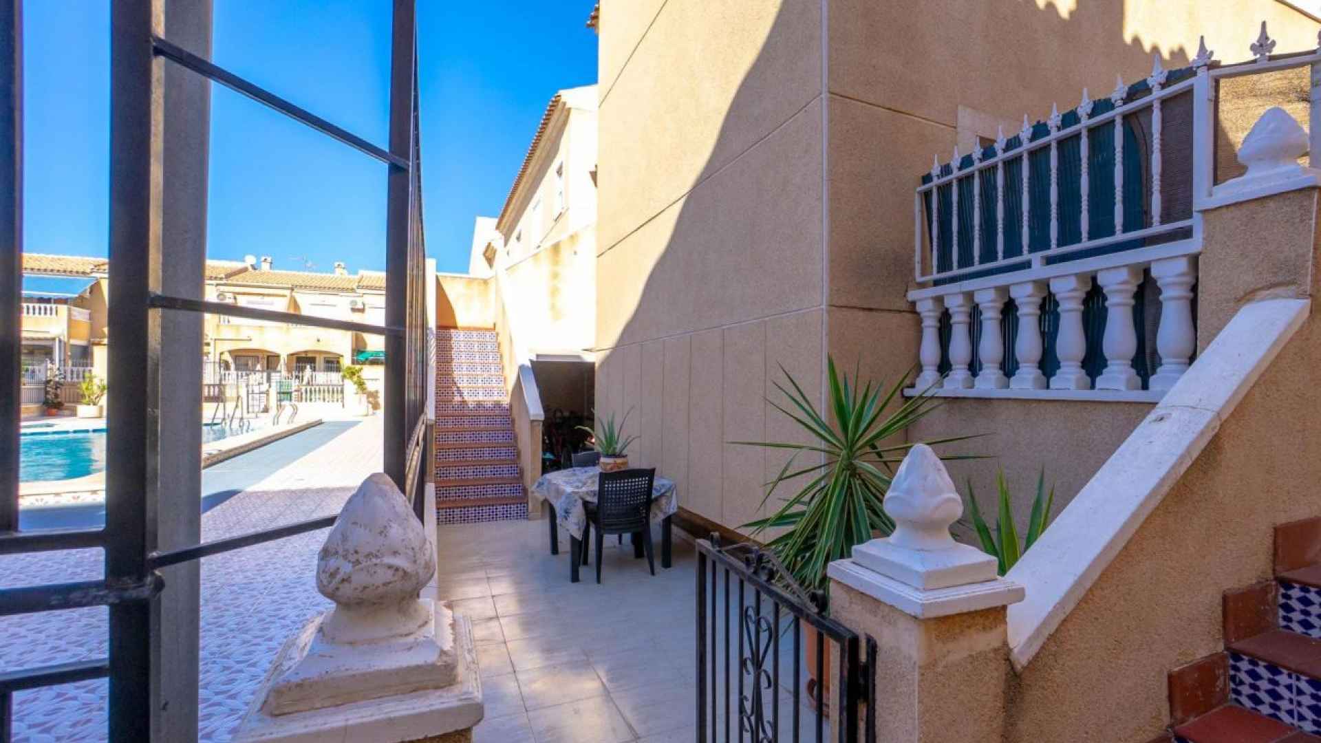 resale-upper-floor-torrevieja-pueblo-centro_165419_xl