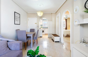 resale-upper-floor-torrevieja-pueblo-centro_165406_xl