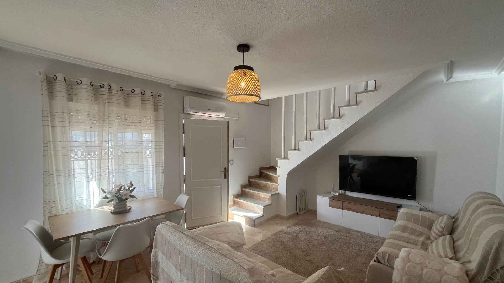 o_1jacdaslp186n1u7rof61ik01e343i