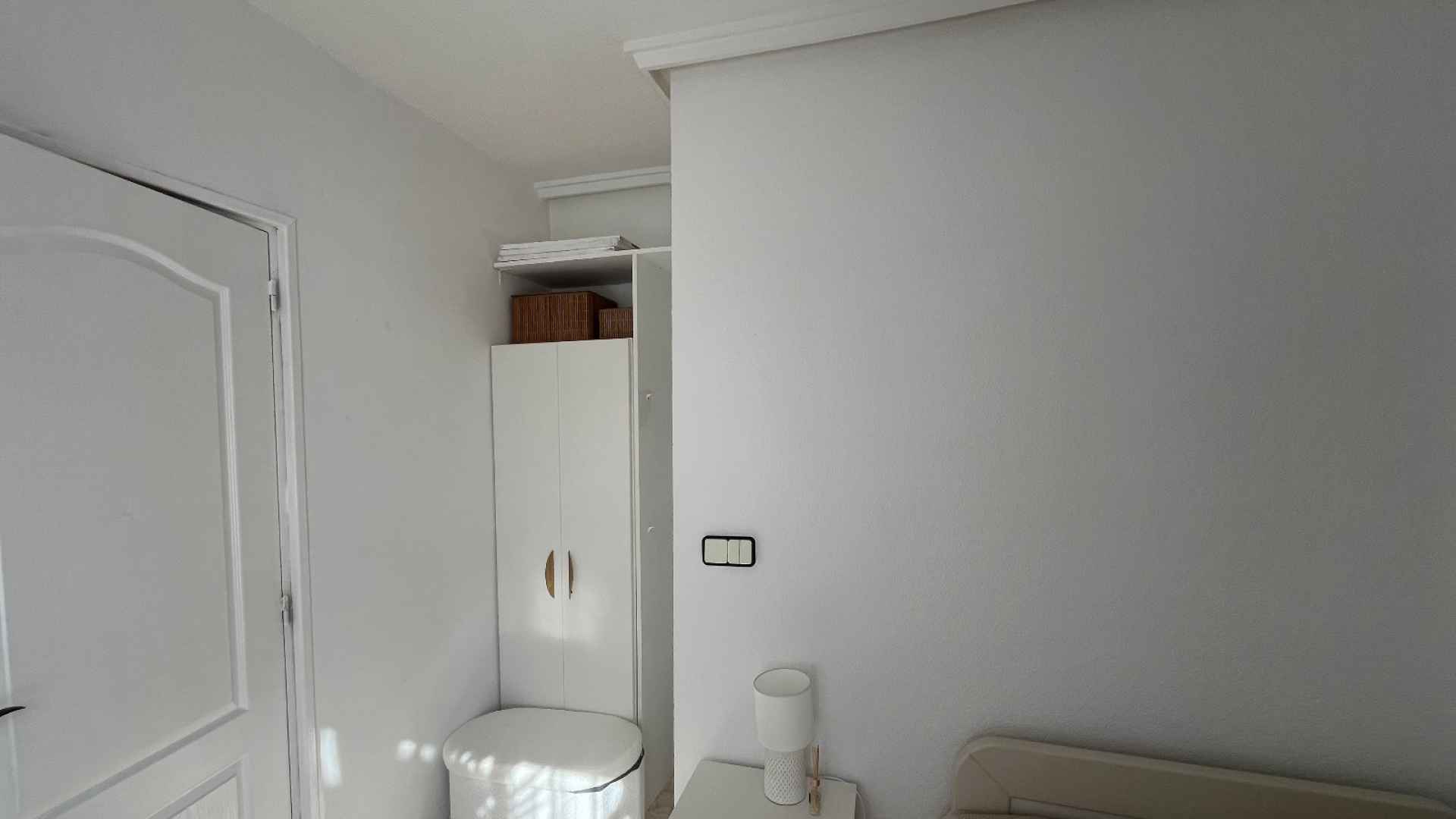 o_1jacdaslp1c0v1ub8q971ok3v4o41