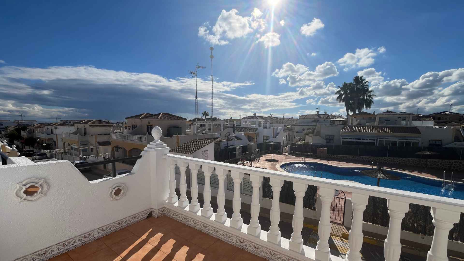 o_1jacdaslp4594vc80g1v5dlii4f