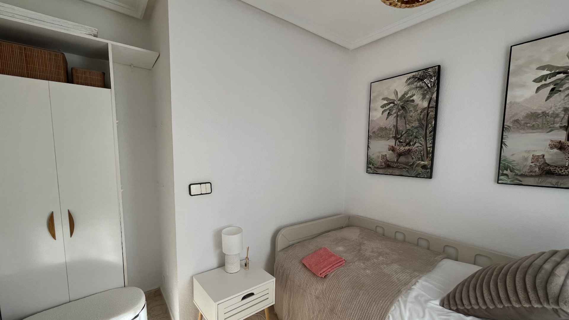 o_1jacdaslpnp1fvddfv1p6vtte40