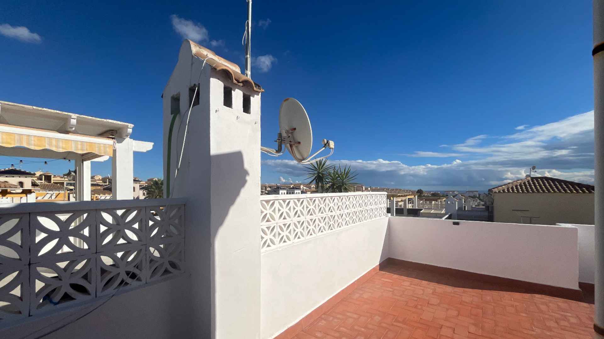 o_1jacdaslpubvl3a1hb41u801v064h