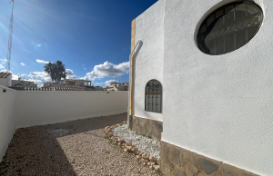 o_1jacdaslpcfb1n741u4b3049vv4q