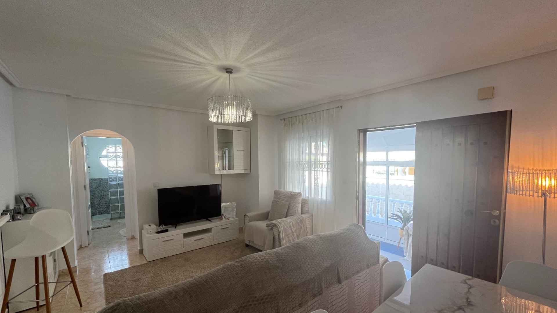 o_1jaccsur6nl6140qf91fm1ht43f