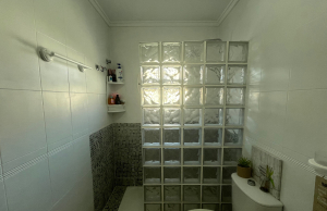 o_1jaccsur61jda1v3v1rbo1ubbngf40