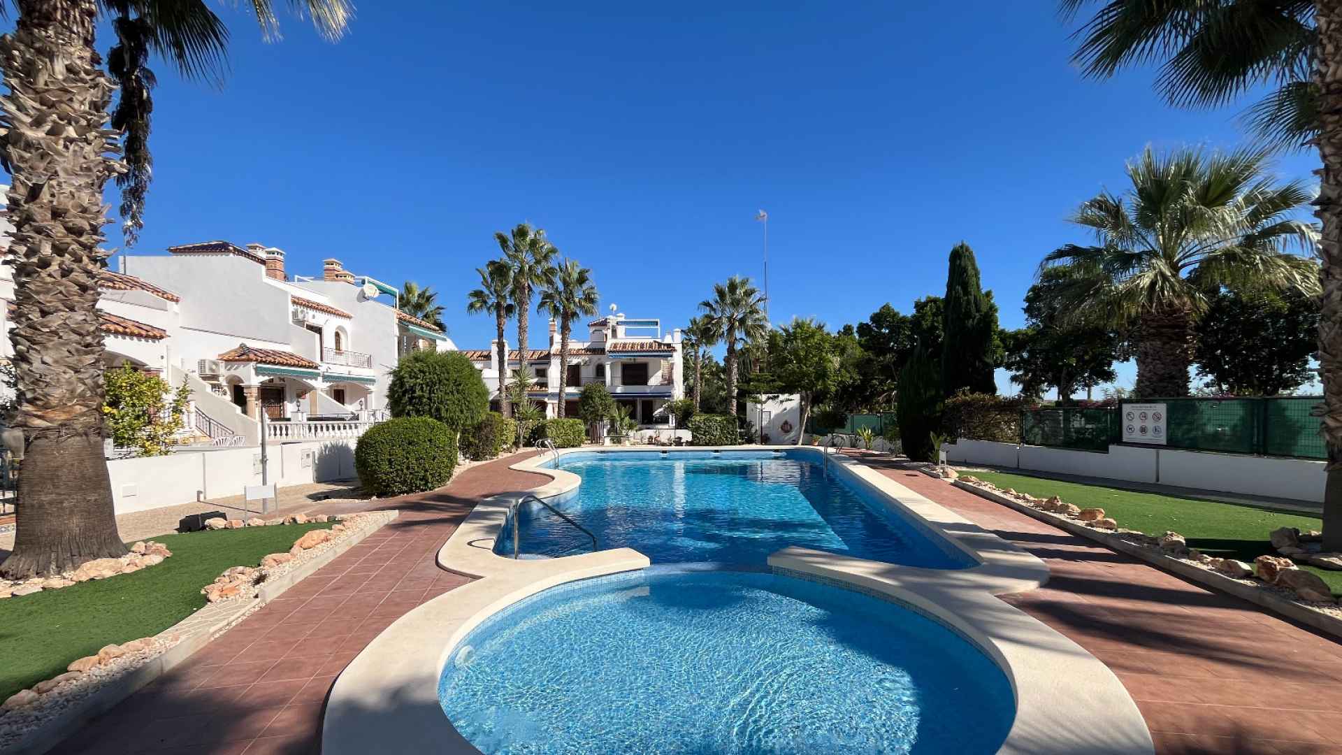 d6915ce799b1e76915ce799b227