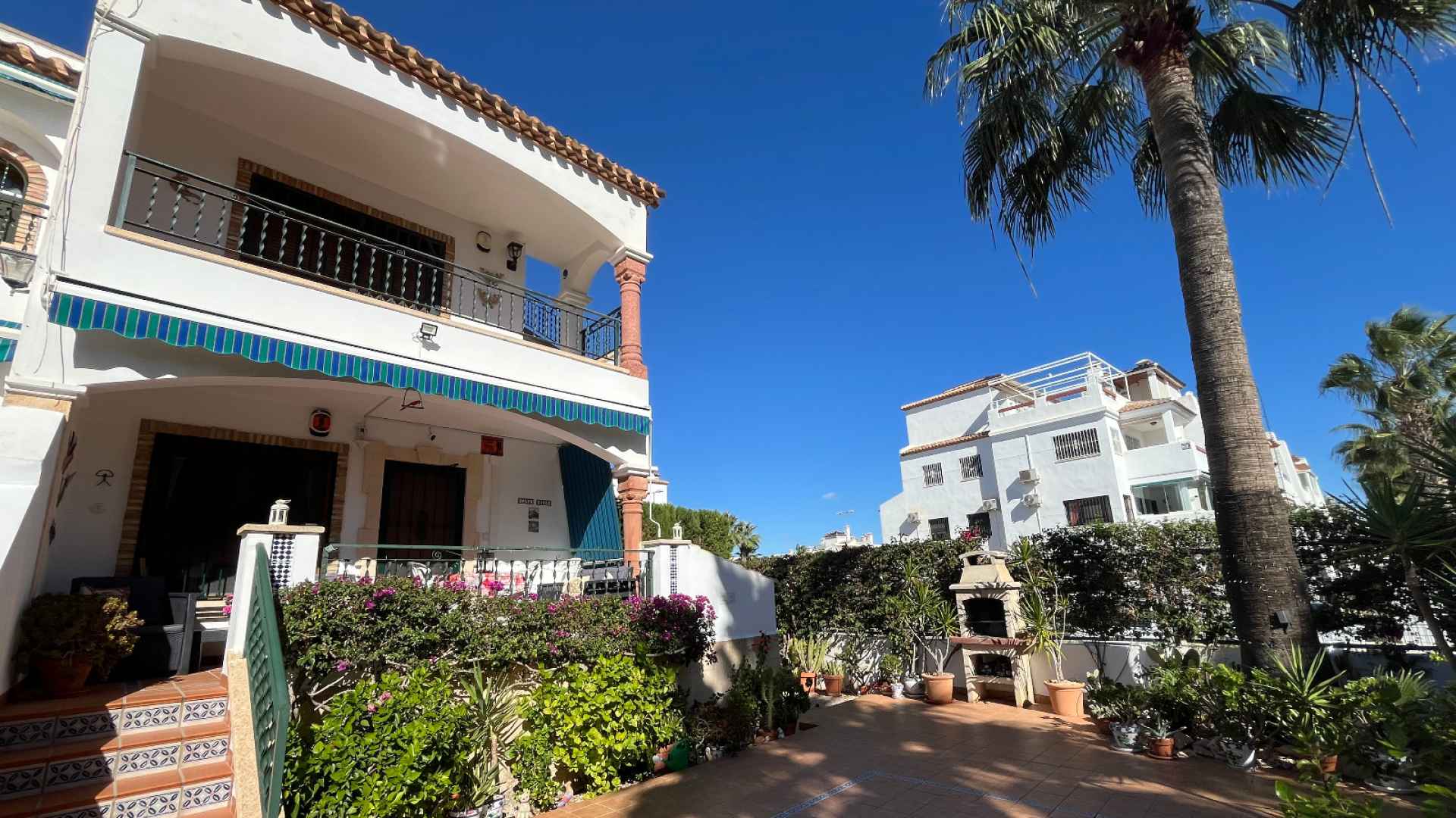 d6915ce8a7dfff6915ce8a7e03d