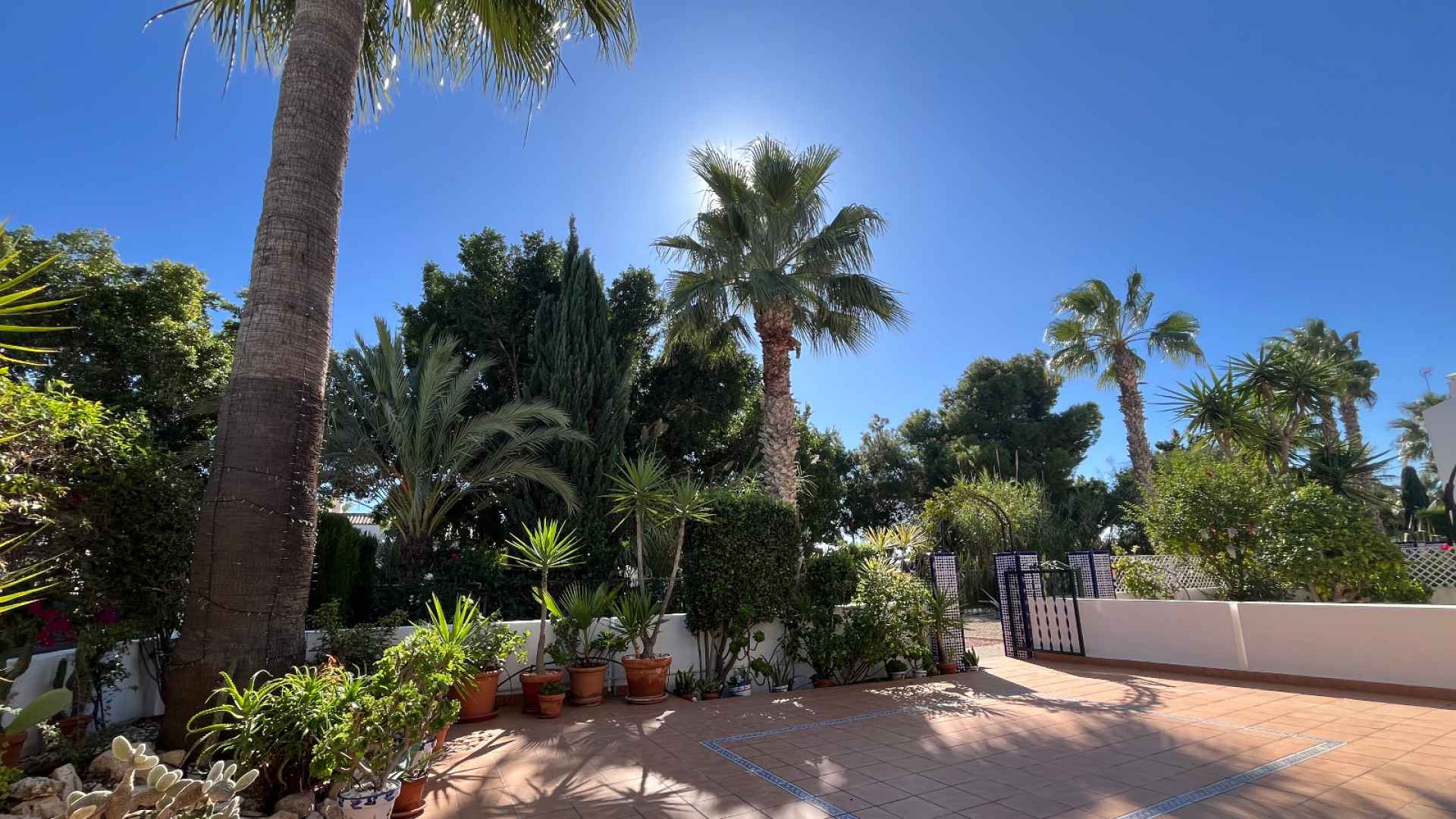 d6915ce8c74f4d6915ce8c74f8f