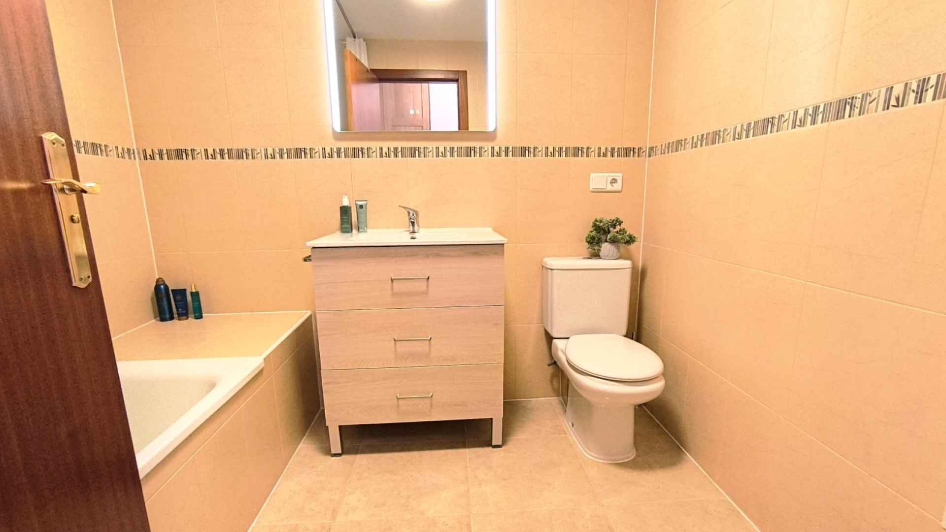 re-sale-townhouse-bigastro_88692_xl