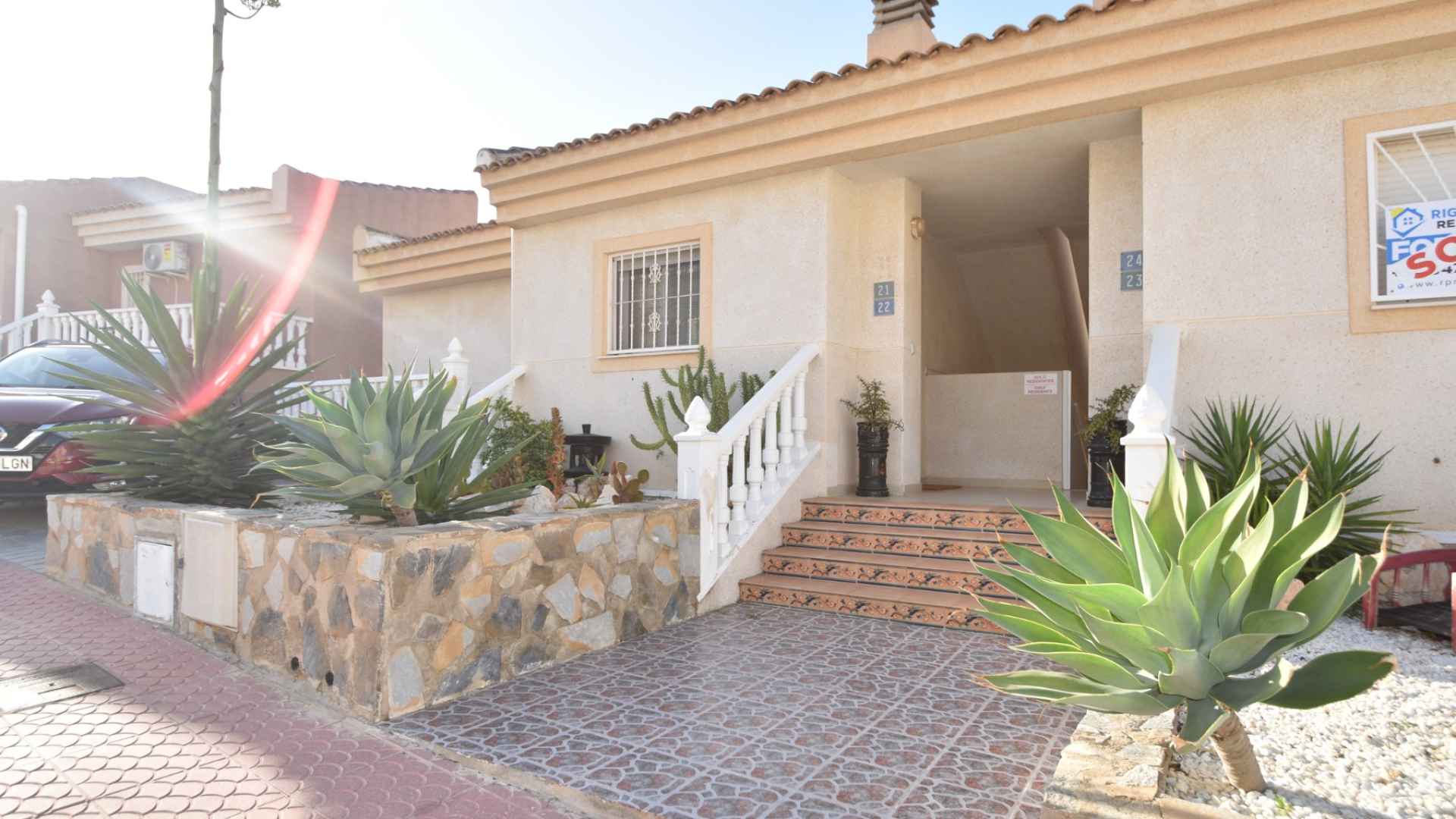 o_1j9uqocdjam2nco1a2nheb3564c