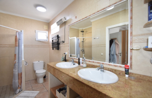 o_1j83hdv8j1dmdsq91sss1a1c69e3c