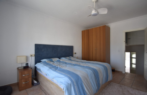 o_1j83hdv8jl8tpgh4ksjef12g43b