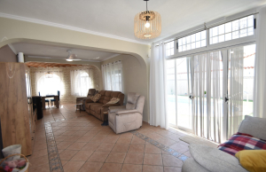 o_1j83hlusr28ht6hir1va81g2484