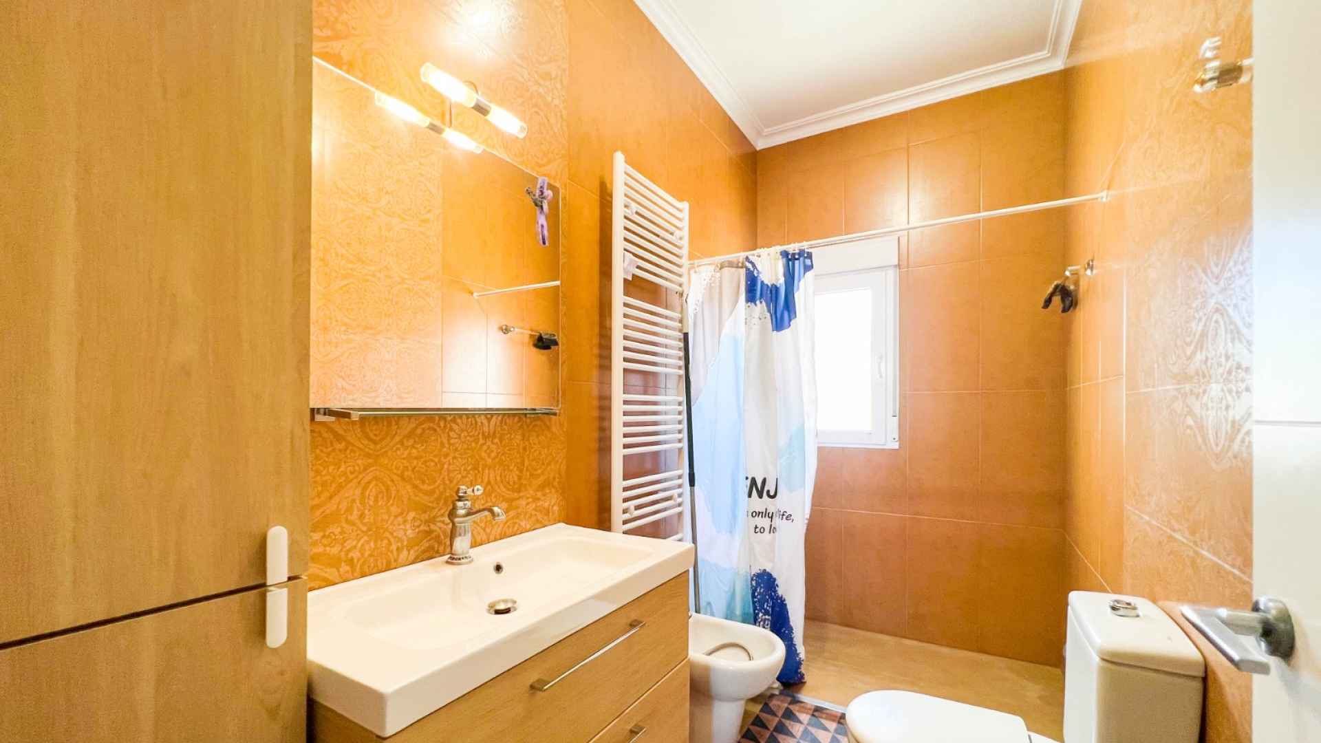 o_1gs4cuhu4aonkg41svr1l24tvp50