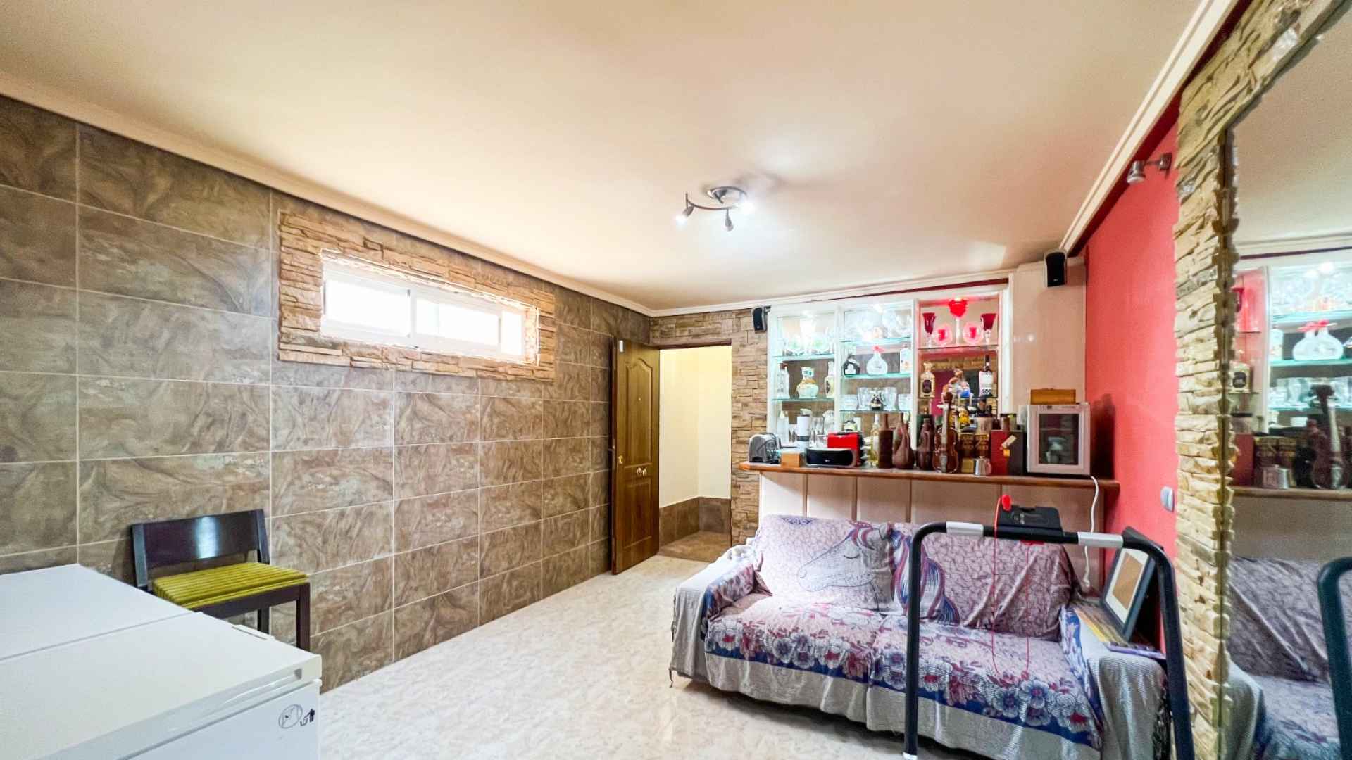 o_1gs4d0aqd1jq8qls1nfd1j5i1mpm6a