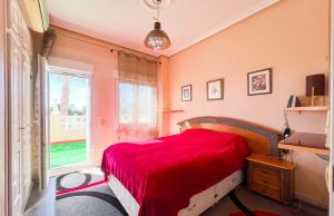 o_1gs4crltt1d2h1ugp4lc8m4nt28