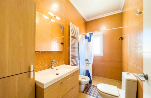 o_1gs4cuhu4aonkg41svr1l24tvp50