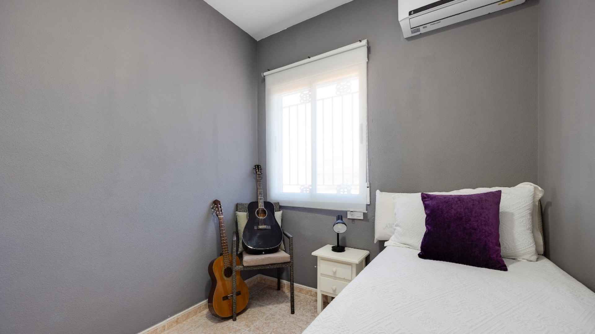 49255_beautiful_two_bedroom_townhouse_with_pool_views_091225103042_photo_2025_12_02_11_40_57