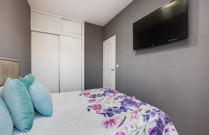 49255_beautiful_two_bedroom_townhouse_with_pool_views_091225103043_photo_2025_12_02_11_40_51