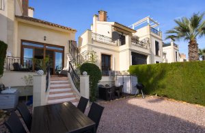 200-4552, Two Bedroom Bungalow On La Finca Golf Resort, Algorfa.