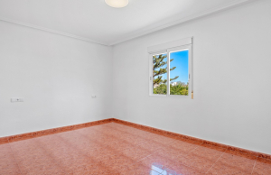 resale-country-property-dolores_327347_xl