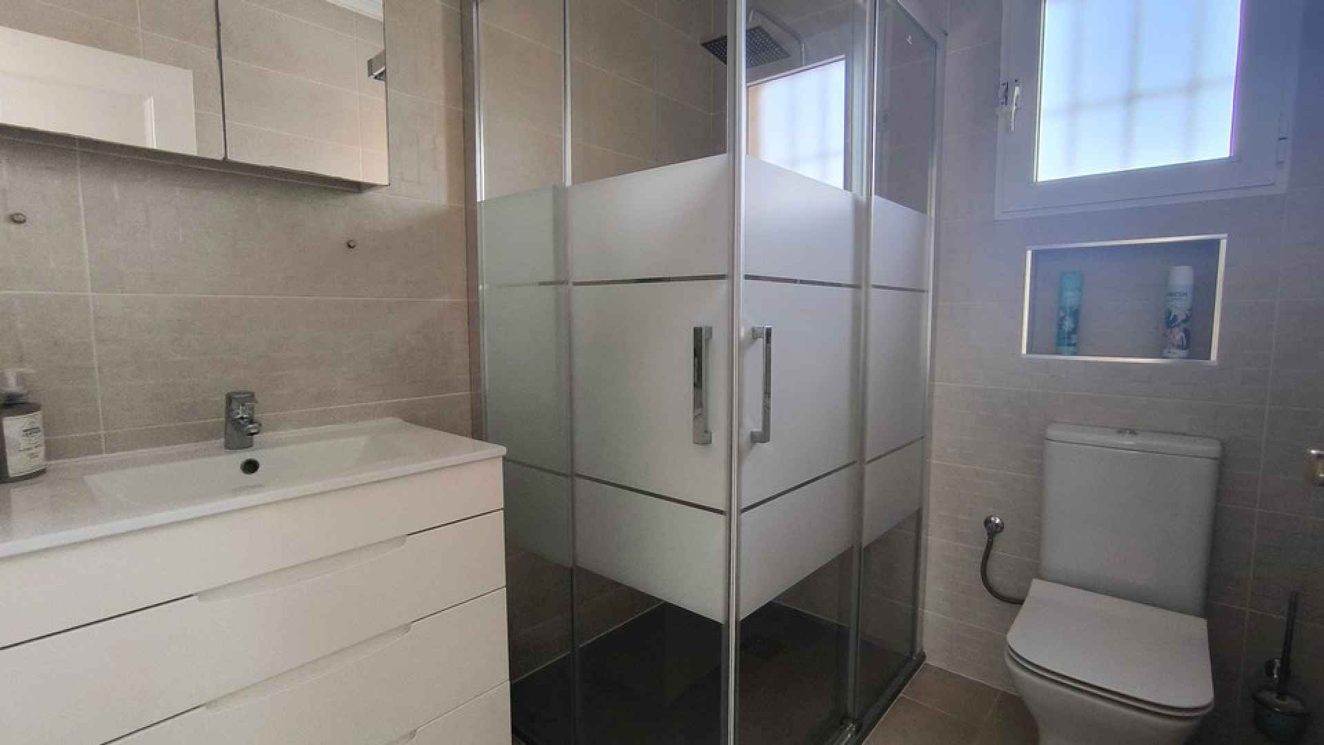 33b