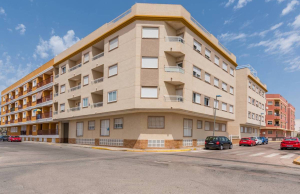 49283_roomy_two_bedroom_apartment_in_los_palacios_190126114159_2
