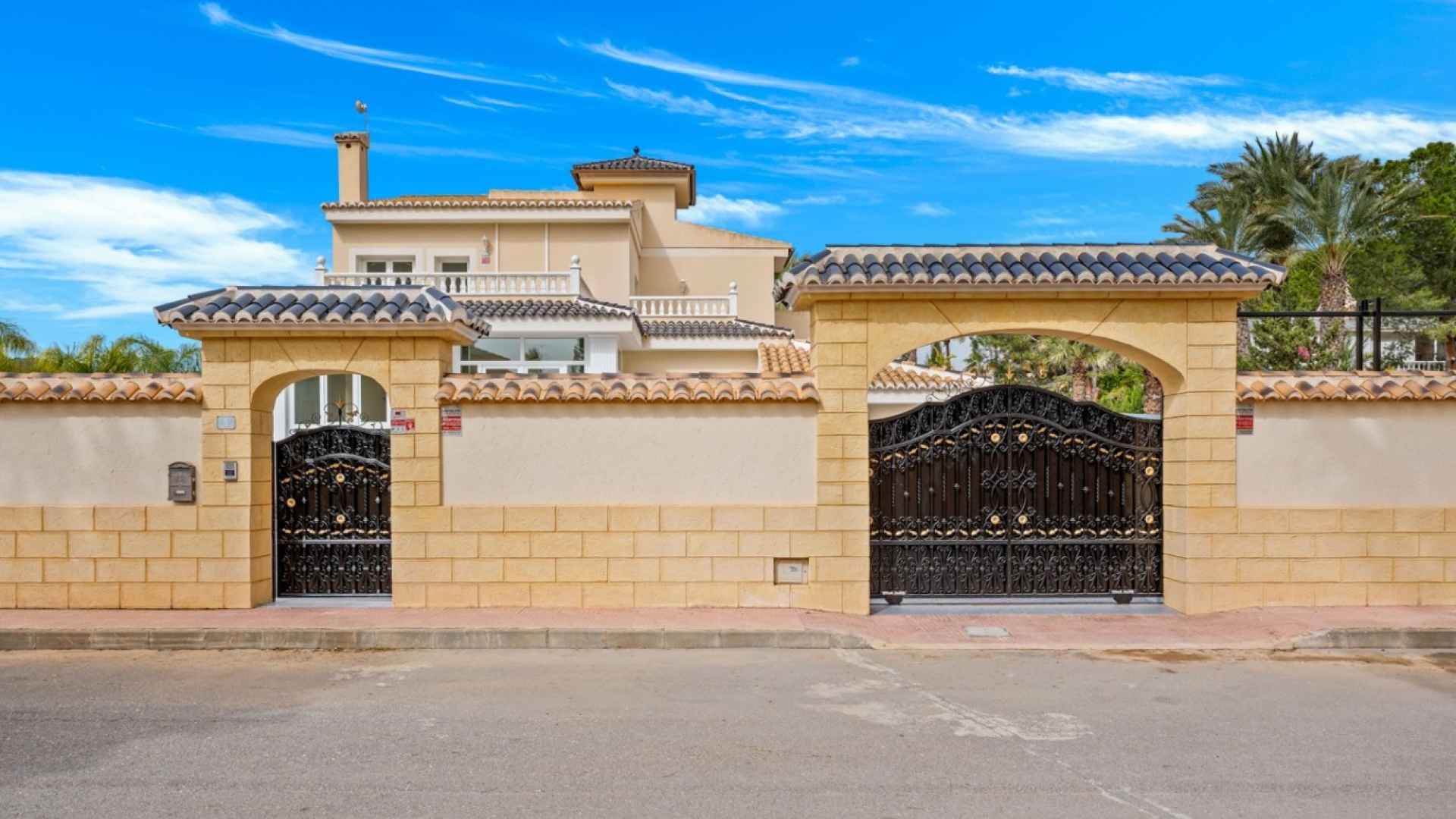 sale-villa-ciudad-quesada-rojales_416789_lg