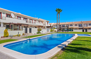 200-4672, Three Bedroom, Corner Townhouse In Lo Marabu, Ciudad Quesada.