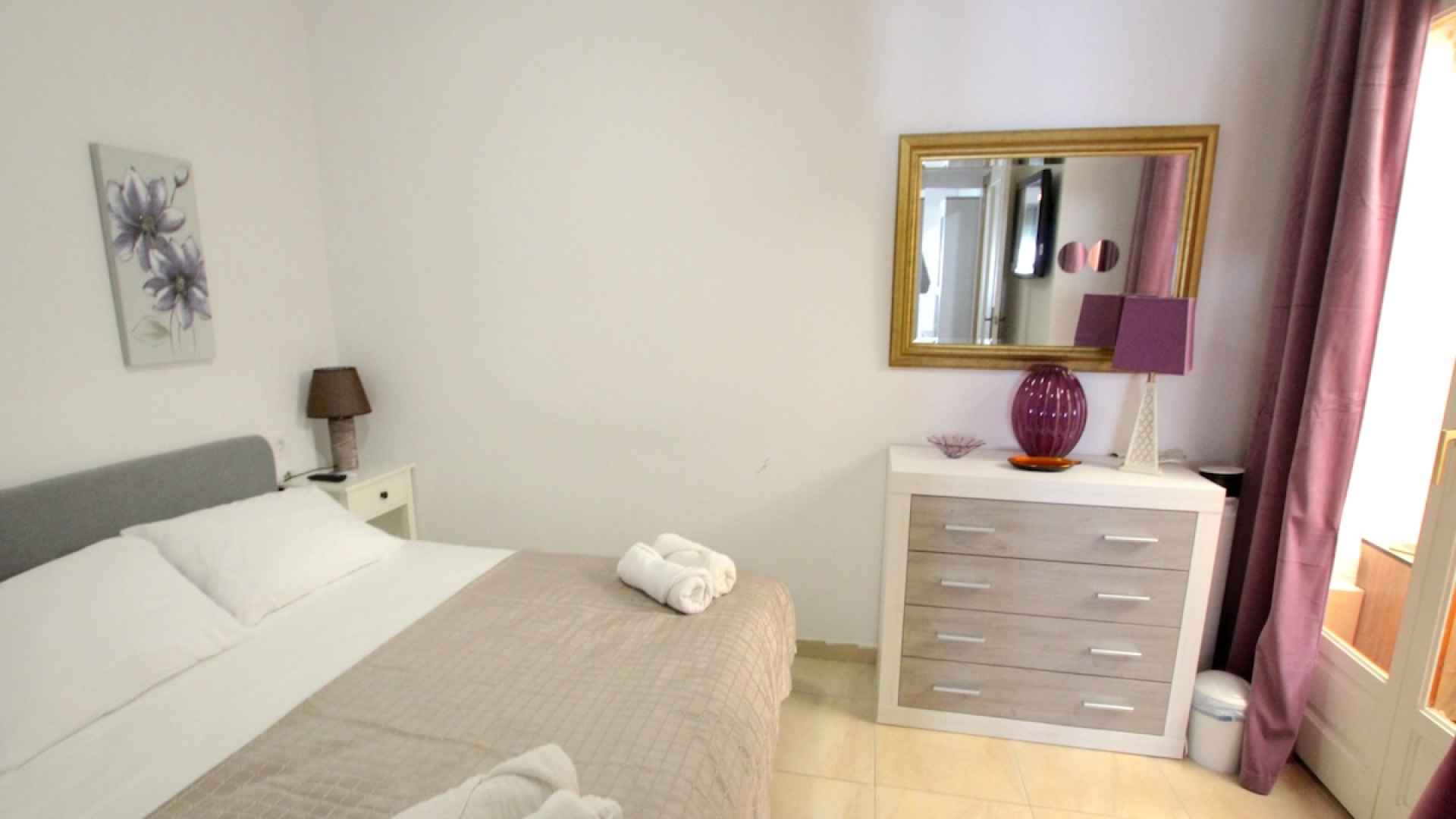 49412_delightful_two_bedroom_bungalow_boasting_salt_lake_and_sea_views_090326133530_img_3399