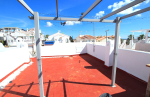 49412_delightful_two_bedroom_bungalow_boasting_salt_lake_and_sea_views_090326133531_img_3375