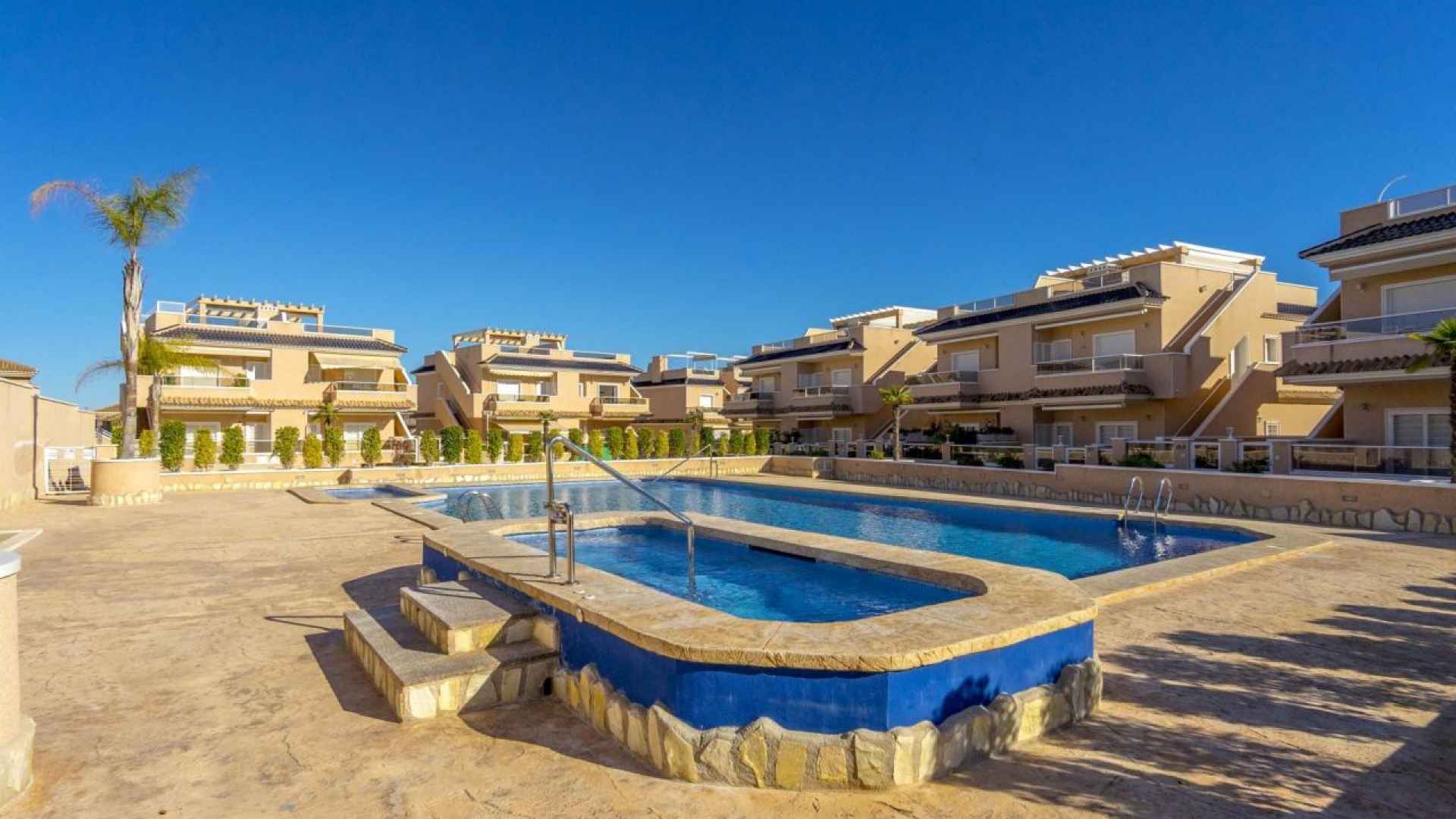 resale-townhouse-torrevieja-punta-prima_172805_xl