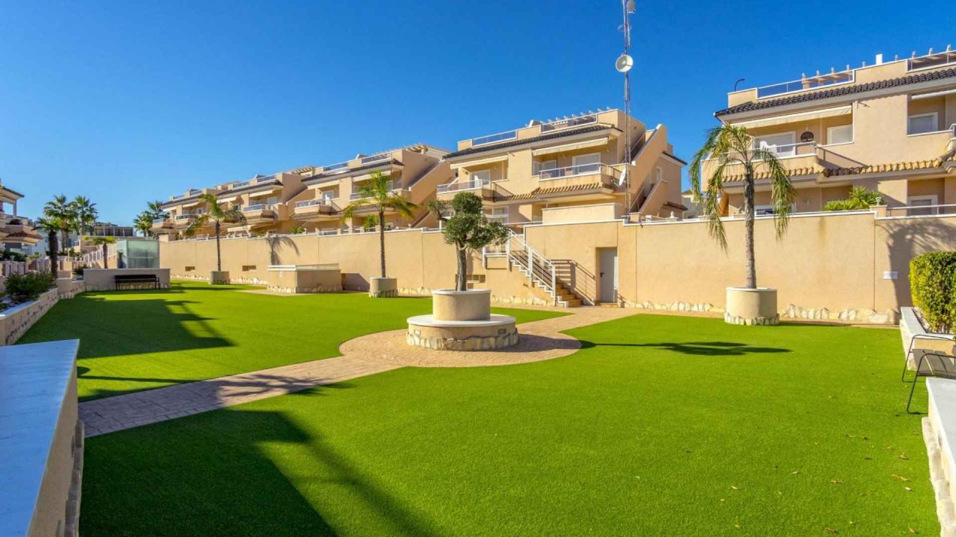 resale-townhouse-torrevieja-punta-prima_172811_xl