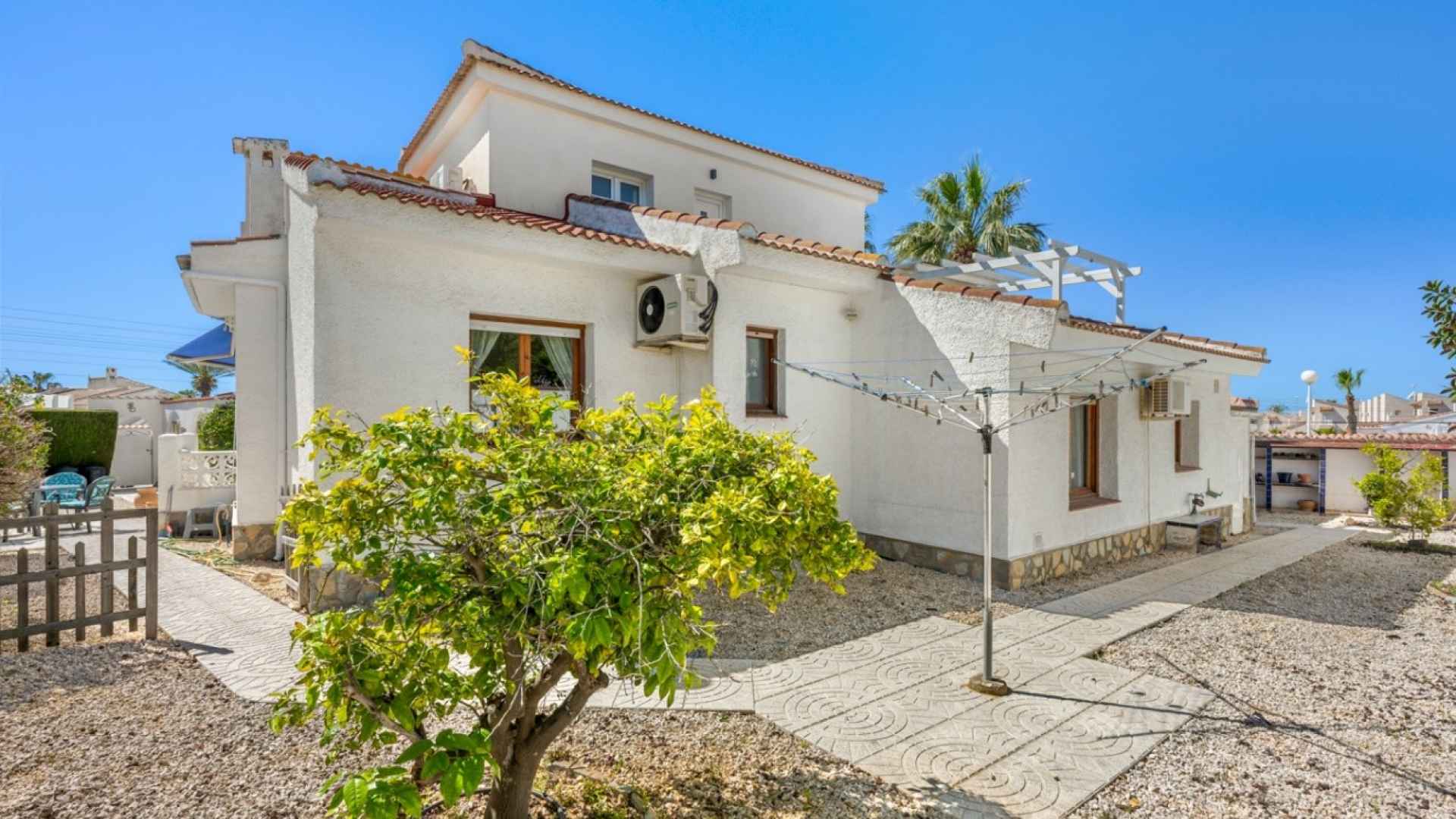 sale-villa-ciudad-quesada-rojales_479671_lg