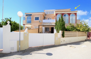 200-4751, Three Bedroom Duplex Apartment In La Zenia.