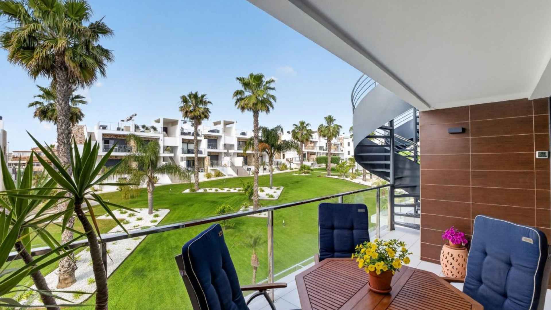 resale-upper-floor-torrevieja-la-cinuela_173466_xl