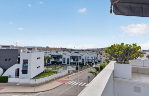 resale-upper-floor-torrevieja-la-cinuela_173475_xl