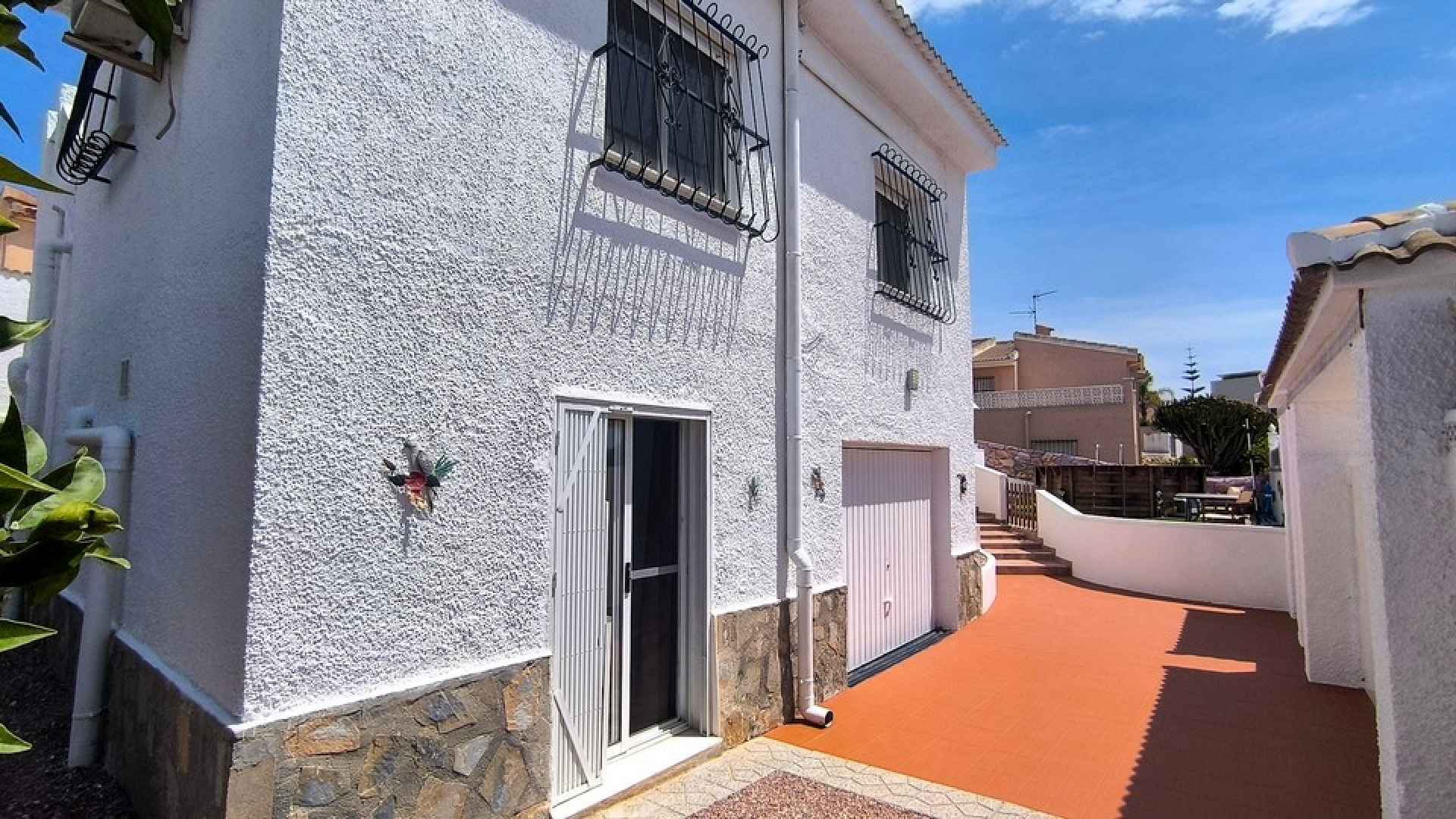 16a